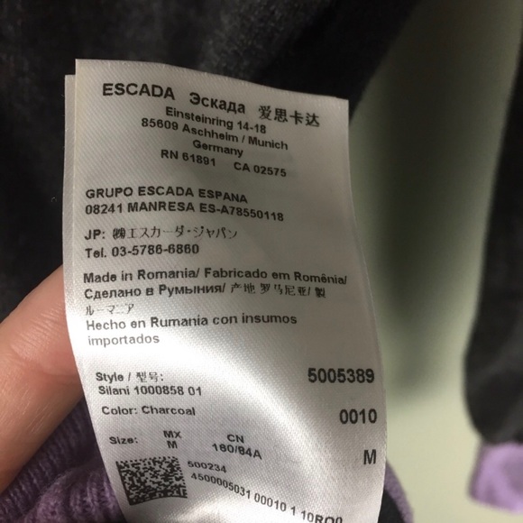 Escada Sport Virgin Wool Colorblock V-Neck Studded Logo Sweater Size Medium - Picture 7 of 8